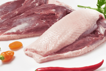 Boneless goose breast with skin