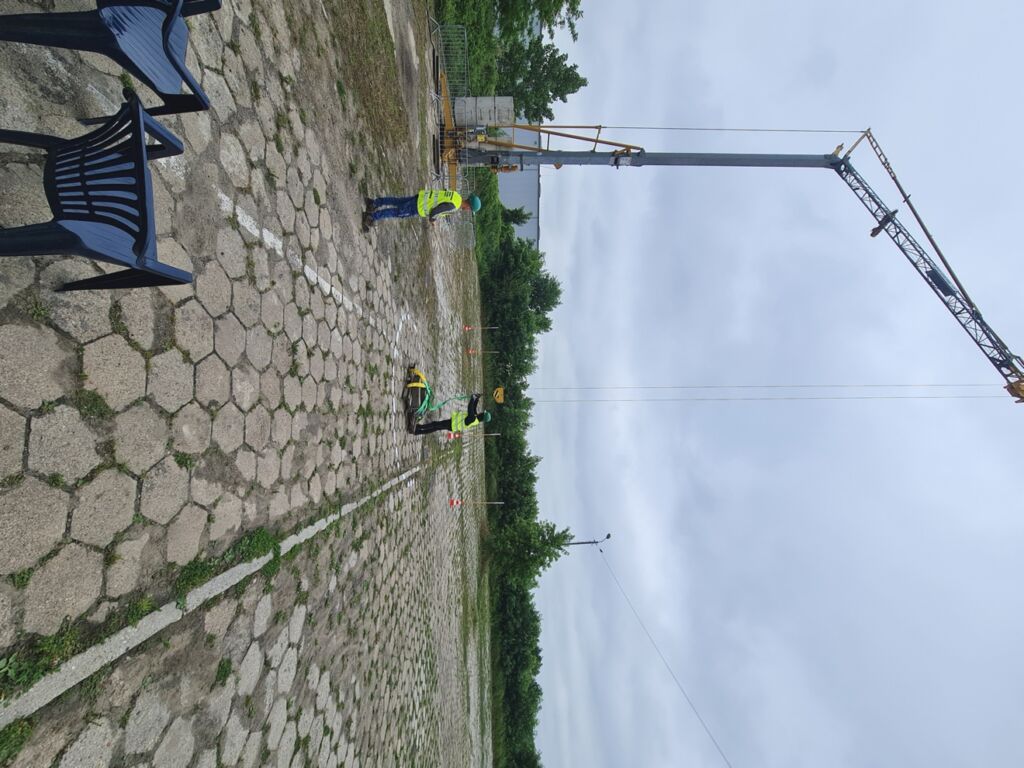 Tower crane operator course.