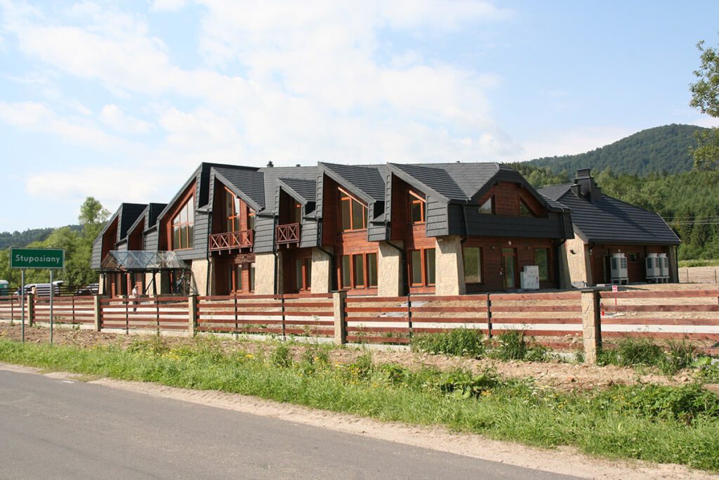 Modular office building for the State Forests with an area of nearly 1,300 sq m.