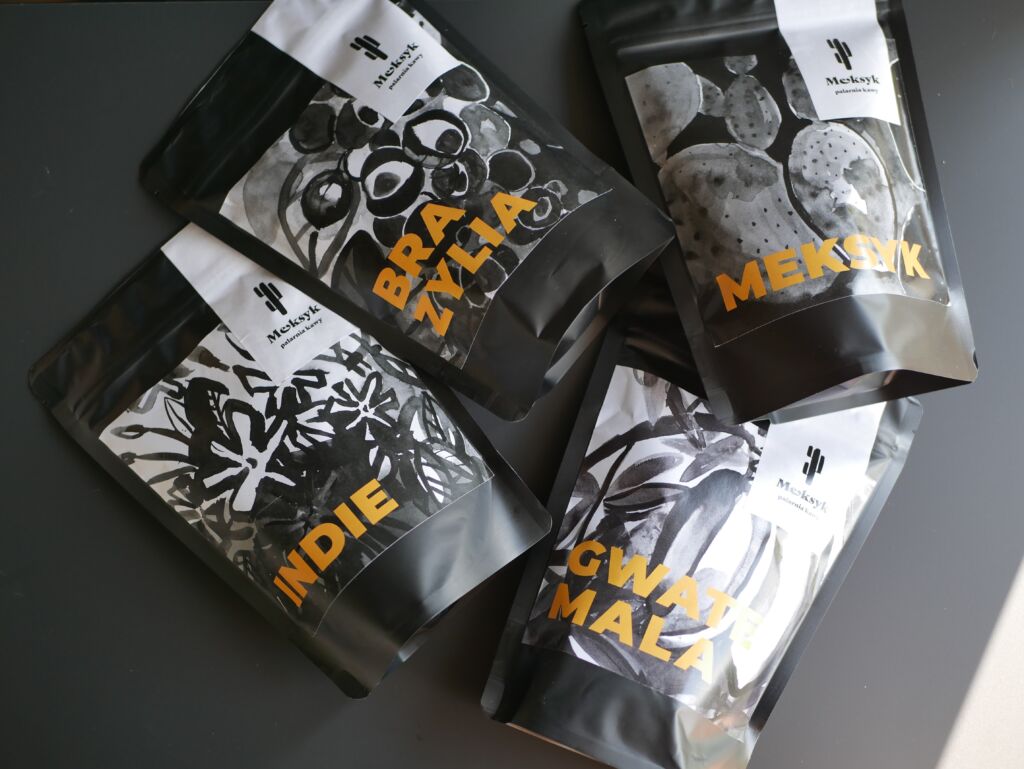 Tasting package of freshly roasted beans