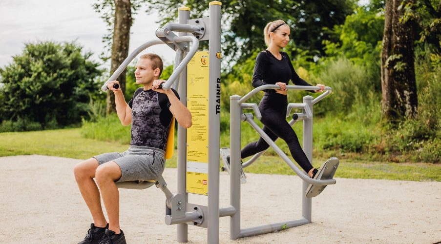 Fitness Station mounted on pylon - Fitness Series