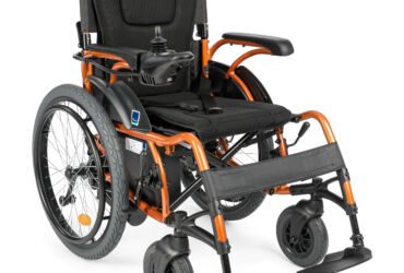 ElectricTIM I is an electric wheelchair on large wheels with an energy-saving and efficient 130W motor.