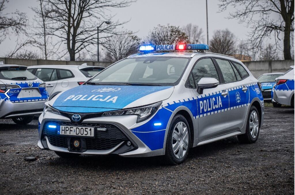 Polish Police- with Strobos Warning Lights