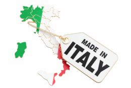 Kontur Włoch ze znaczkiem Made in Italy