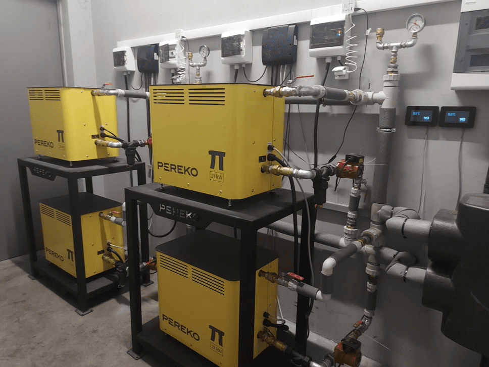 Assembly - installed 4 induction boilers, cascade connection