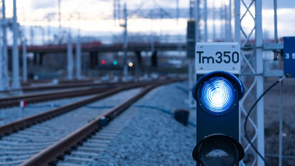 A sign for marking railway infrastructure.