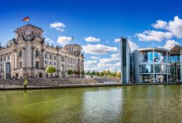 Panoramiczny widok na dzielnicę rządową w Berlinie