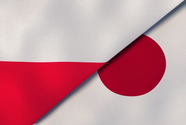Flagi Polski i Japonii