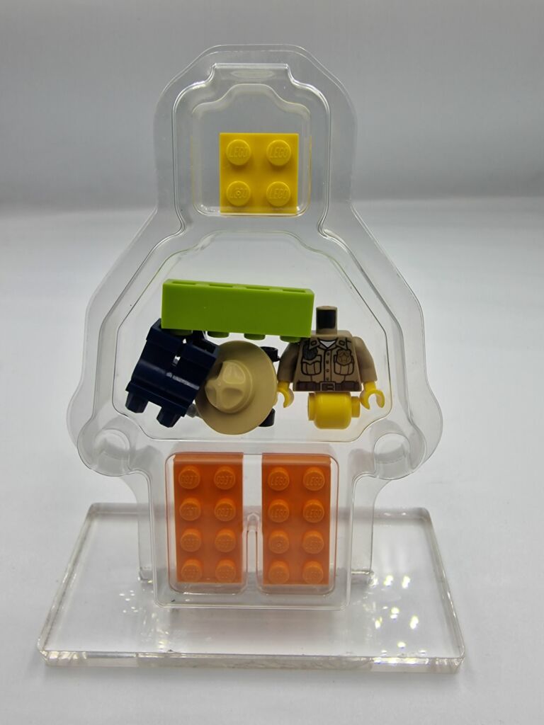 Plastic mouldings