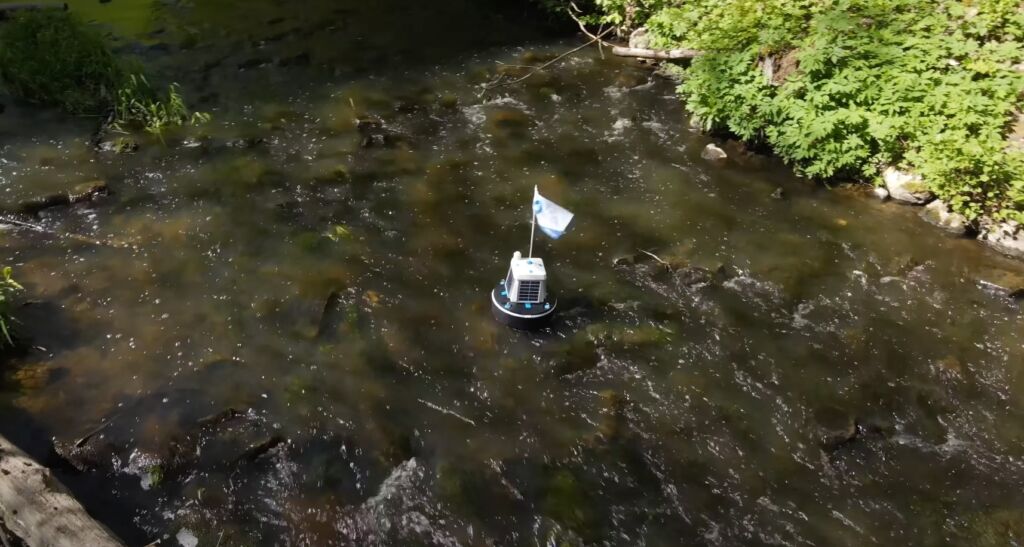 River and ponds waterly monitoring buoy.