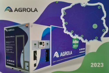 Our self service stations enable our clients to refill AdBlue and windscreen washer