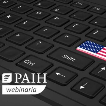 flaga USA na klawiaturze komputera i napis PAIH webinaria
