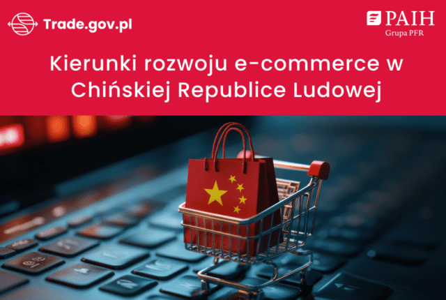 Koszyk sklepowy na klawiaturze laptopa. W koszyku torebka z flagą Chińskiej Republiki Ludowej