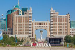 Widok na budynki w Astanie, Kazachstan