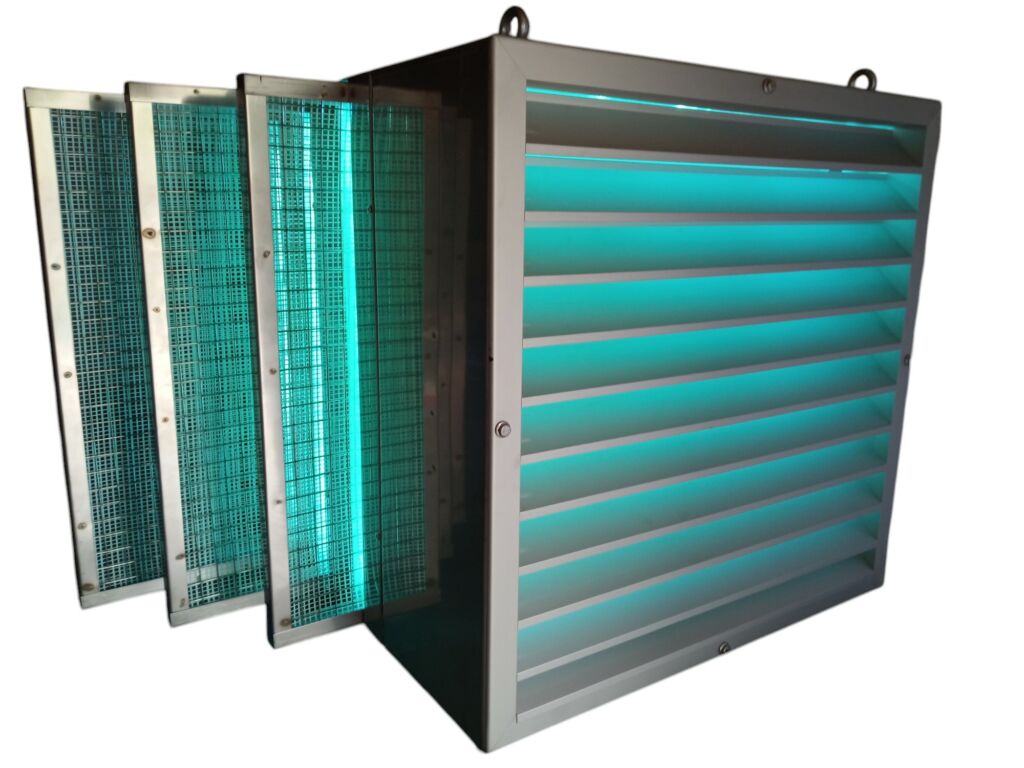 PHOTOCATALYTIC GATE