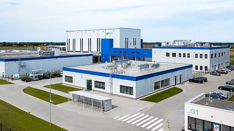 GTHR production complex in Wszemirów – 11,000 m², built in 2021 for Guotai-Huarong Poland.