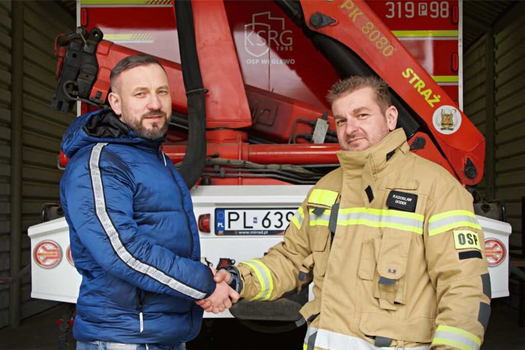Photo from the transformation of the fire truck of OSP Węglewo