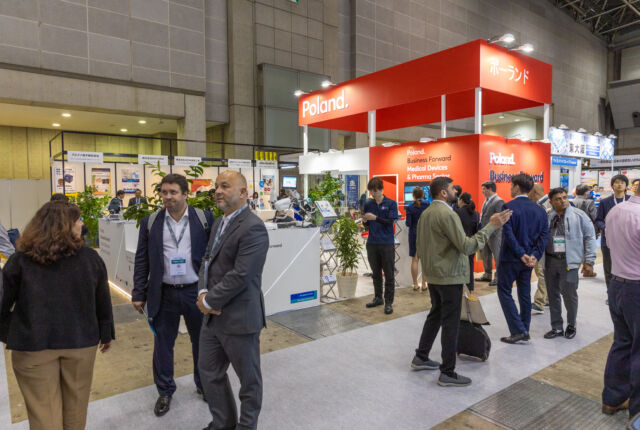 zdjęcie przedstawia stoisko narodowe na targach Medtec Japan 2025