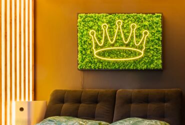 Neon Crown