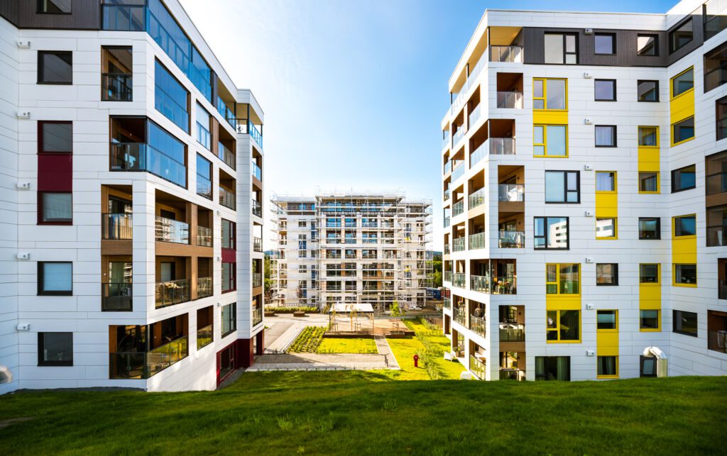 HeimdalsPorten, Norwegia, Trondheim, 4 budynki, 200 mieszkań, realizacja: polski wykonawca prefabrykowanych modułów drewnianych Unihouse S.A. na rynku norweskim.