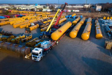 Comprehensive handling of oversized and special transport services