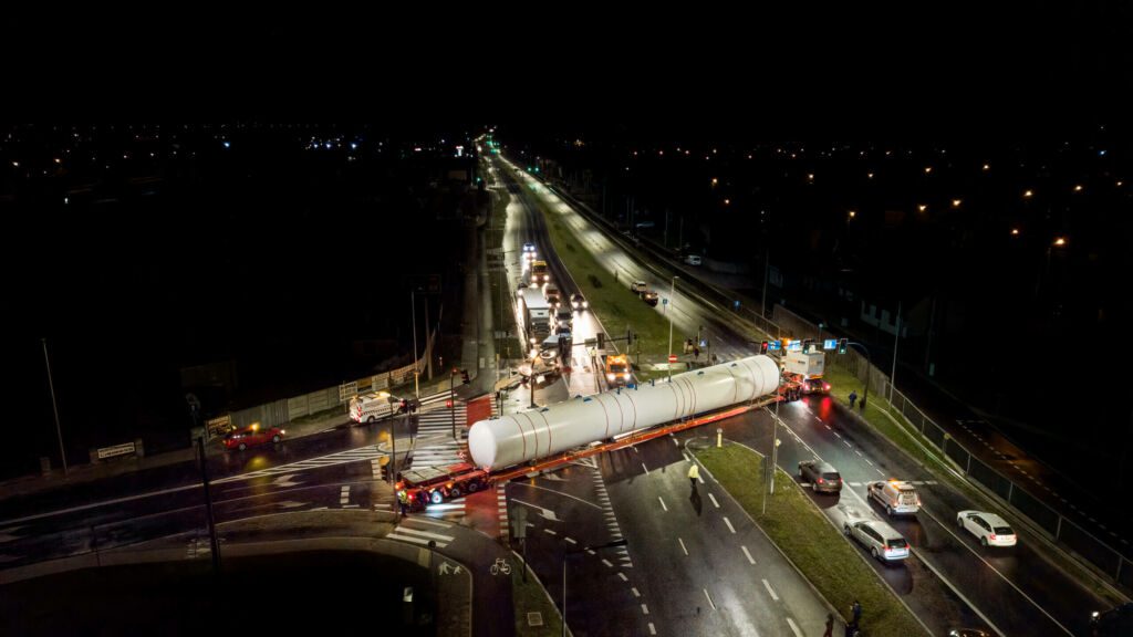 Comprehensive handling of oversized and special transport services