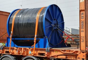 medium-sized ZEP-type balance/tail rope loaded onto a FR 20' container