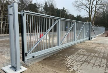 Sliding gate
