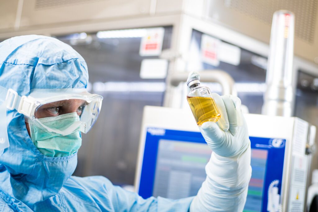 Fill-Finish services: visual inspection of sterile drug product vials to ensure quality and regulatory compliance.
