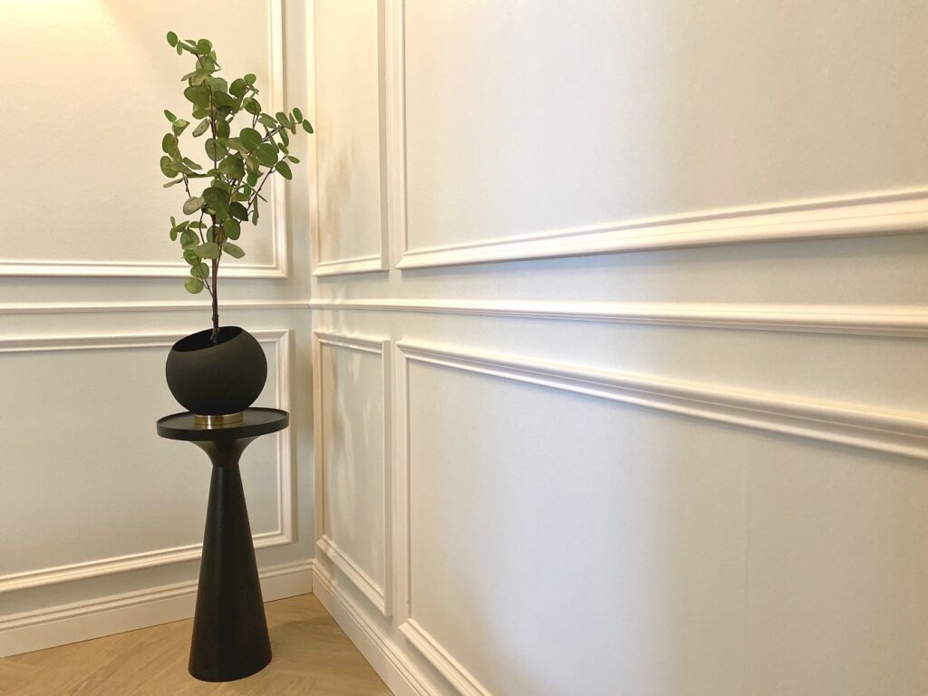 Mardom Decor interior mouldings and wall panels intended for all kinds of interior solutions in any arcitectural style