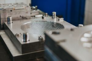 Examples of injection moulds manufactured by SIGERN.