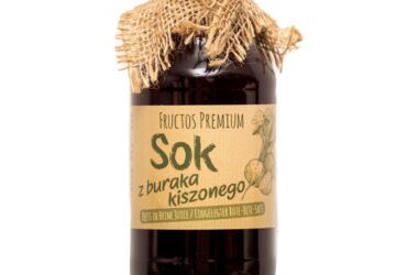 Naturally fermented beet juice with a tangy, refreshing flavor — rich in probiotics and ready to drink or use in recipes