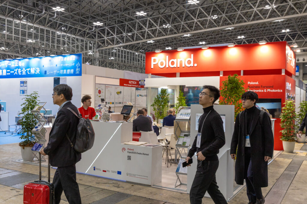 Zdjęcie przedstawiające stoisko narodowe na targach Photonix Japan 2025 w Tokio