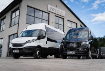 Iveco Daily and Mercedes-Benz Sprinter minibuses in front of the Bus-Center headquarter