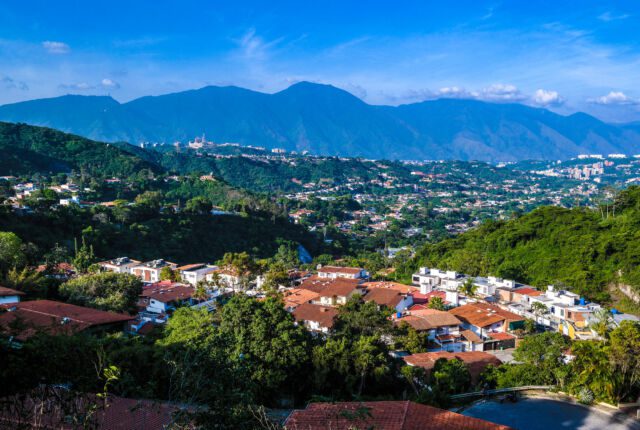Widok na Caracas w słoneczny dzień